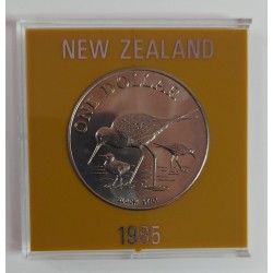 NEW ZELAND  1 DOLLAR 1985 IN ORIGINAL BOX